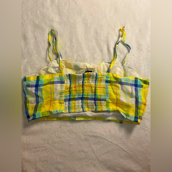 Woman’s crop top - Picture 3 of 3